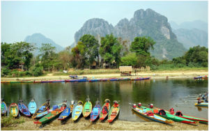 Речная прогулка по реке Нам Сон, Ванг Вьенг