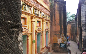 Пещерно-храмовый комплекс Шве Ба Таунг