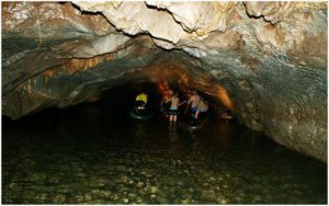 Водяная пещера, Ванг Вьенг