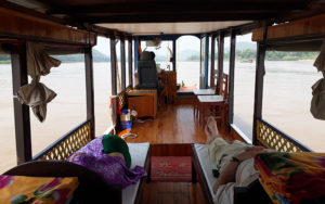 Пассажирская лодка на Меконге